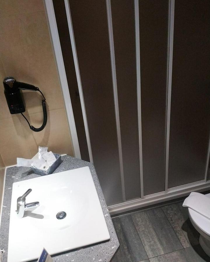 Hotel Comodoro 科尔武岛 外观 照片